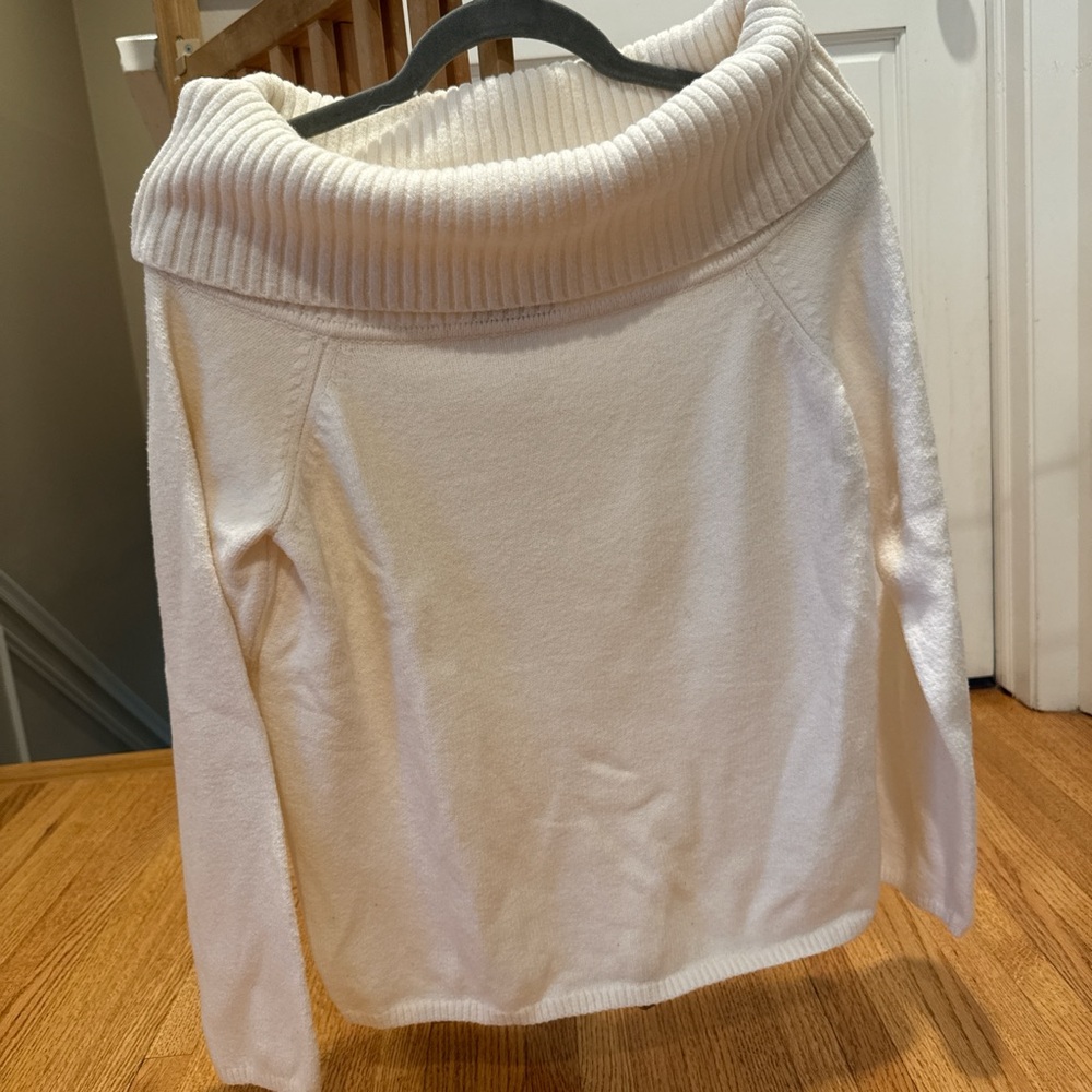 Old Navy White Cowl Neck Sweater Soft Knit Versatile